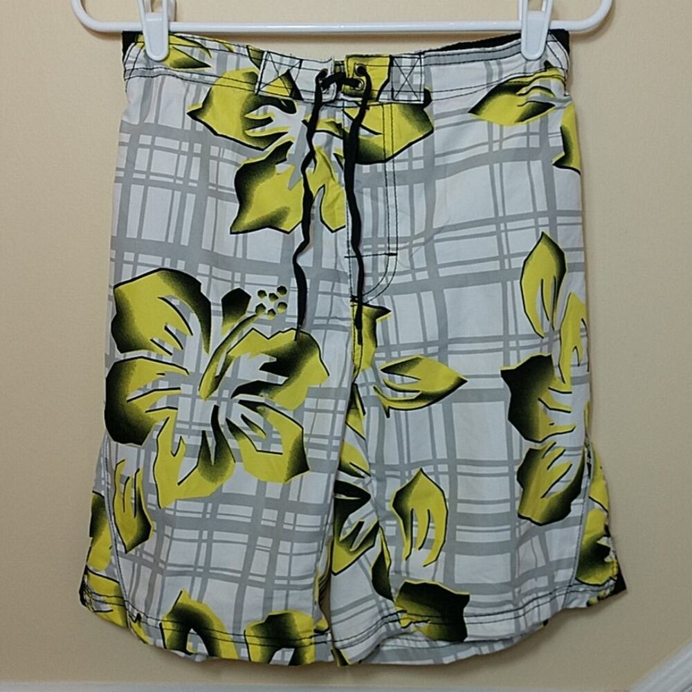 Mad Iguana Boys Swim Trunks size Medium